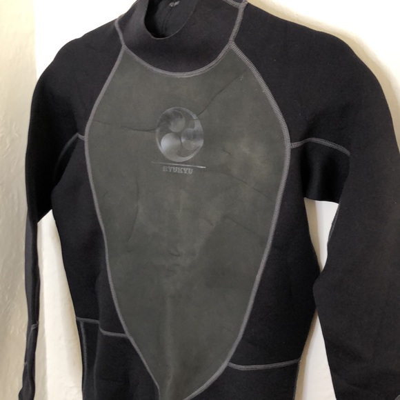 RYUKYU Men’s Long Sleeve Wetsuit Size Small 2/2 M - Picture 2 of 7